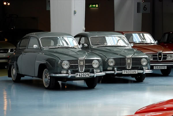 Saab 99 test mule the Paddan, beside a regular Saab 96